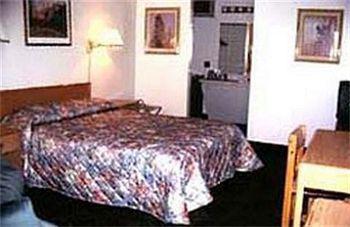 Travelodge By Wyndham Moose Jaw Kamer foto